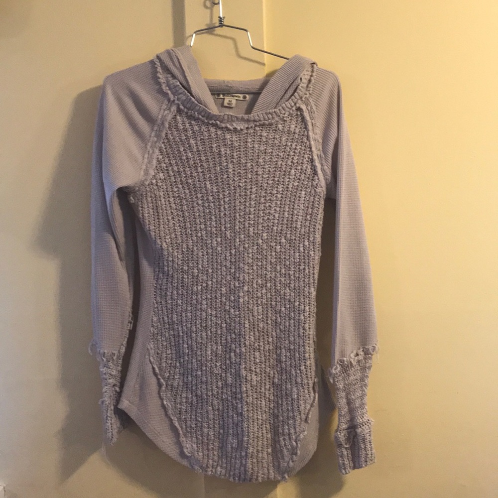 Hooded sweater.